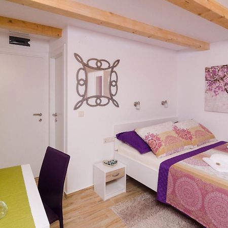 Lavender Garden Apartments - Studio Apartment Ground Floor - Apt 1 Dubrovnik Luaran gambar